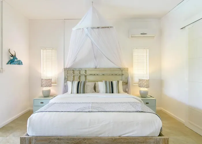 Villa Driftwood *
