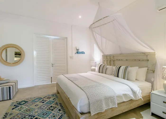 Villa Driftwood *
